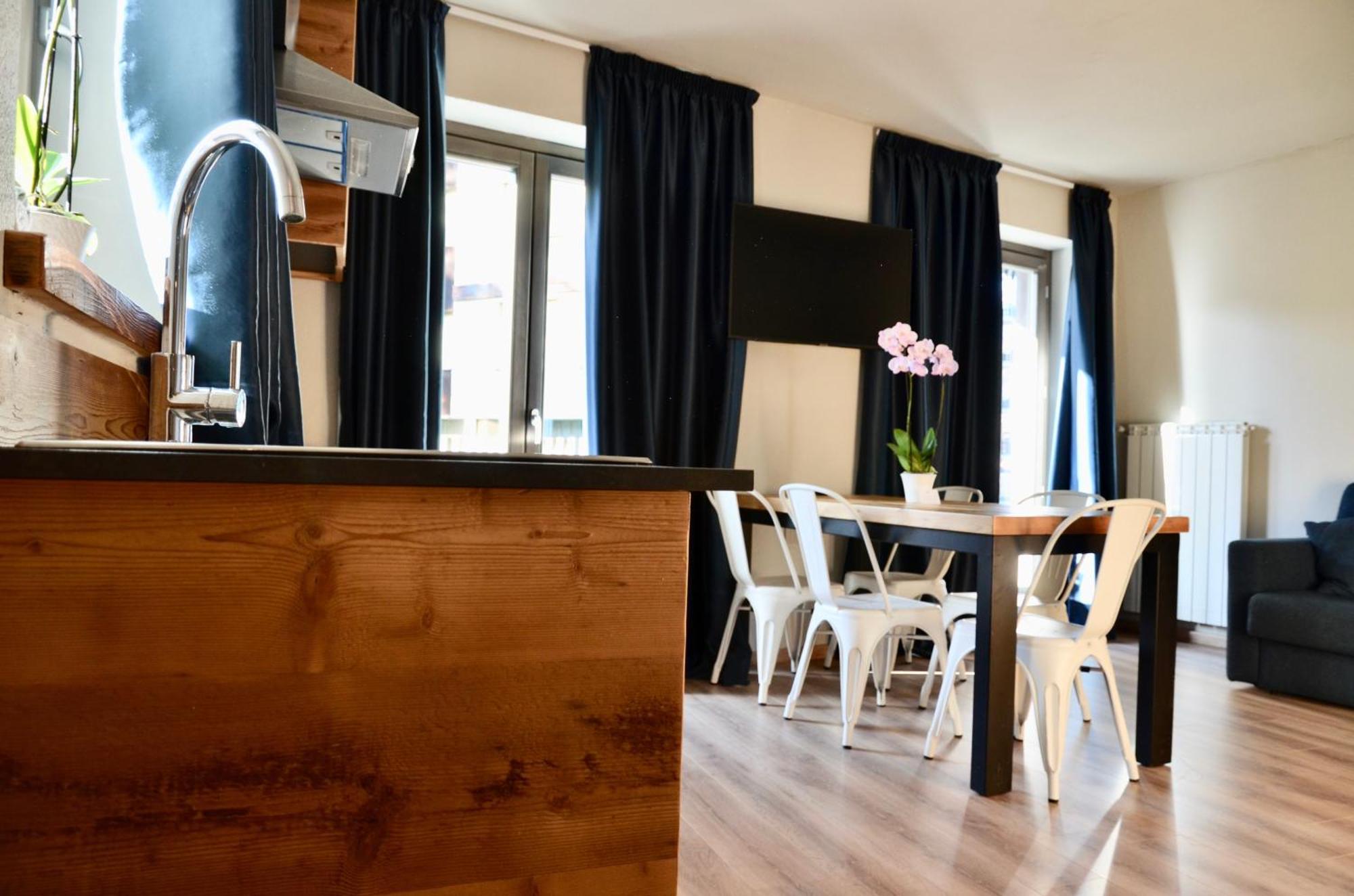 Residenza Du Parc Lägenhet Oulx Exteriör bild